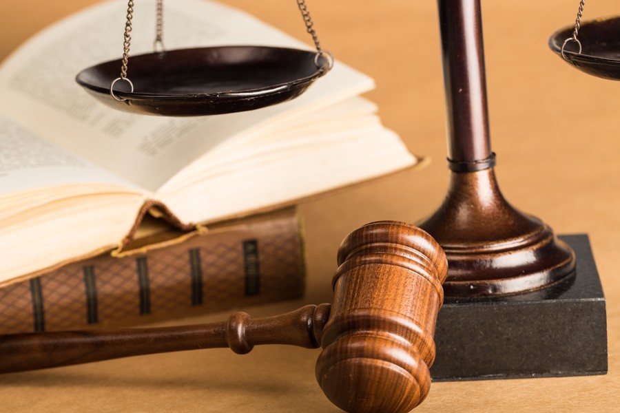 老公有外遇提離婚?徐匯區婚姻律師告訴你怎么辦!