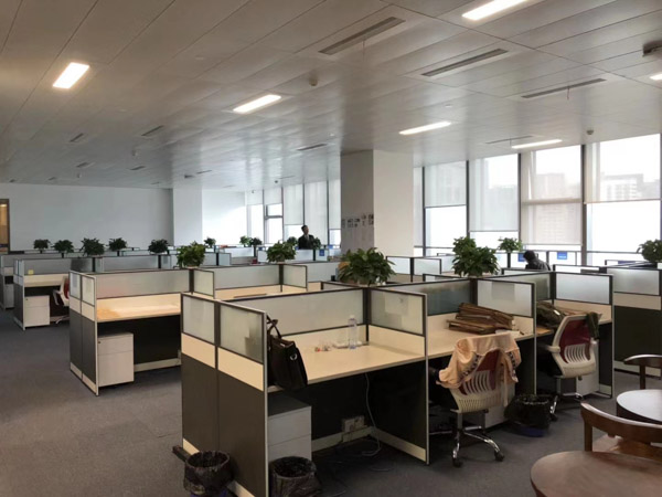 丈夫起訴妻子妻子起訴丈夫是否同步審理？上海離婚律師帶您了解