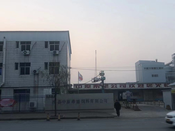 夫妻離婚拆遷利益應該怎么分？上海離婚房產律師為您提供法律援助