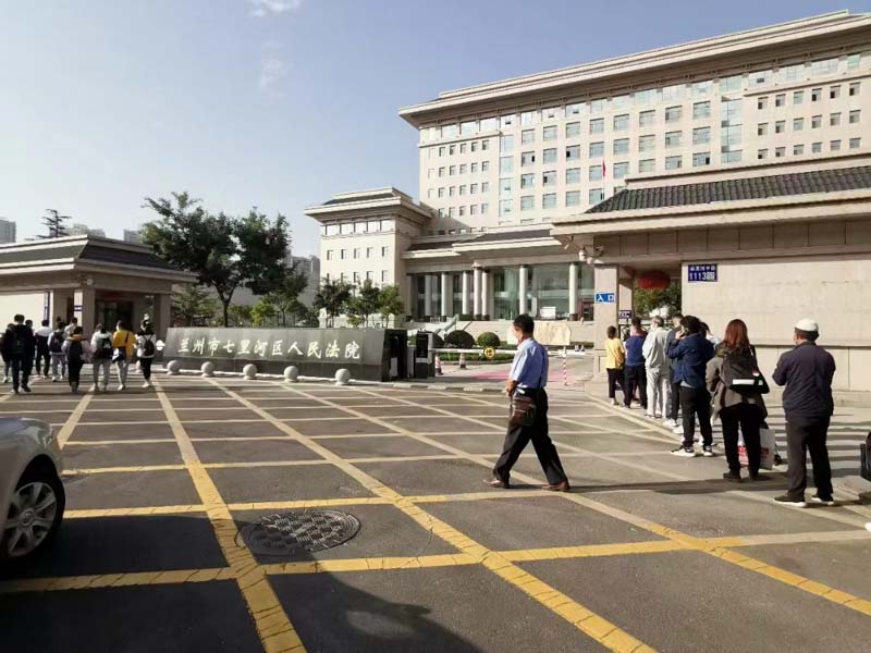 如何分割合伙企業(yè)中夫妻共同財(cái)產(chǎn)的份額？上海婚姻官司律師來(lái)回答