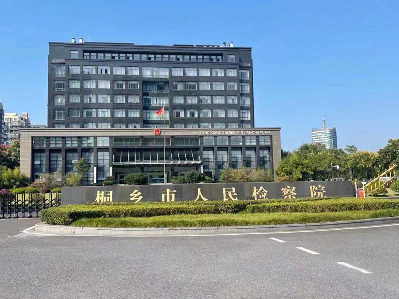 離婚不撫養(yǎng)子女要承擔(dān)什么責(zé)任？上海撫養(yǎng)權(quán)律師告訴你