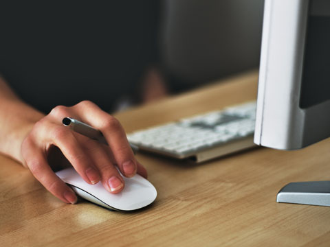 青浦離婚律師講情人節想進一步發生關系指南